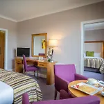 Park & Leisure Club Ireland Otel