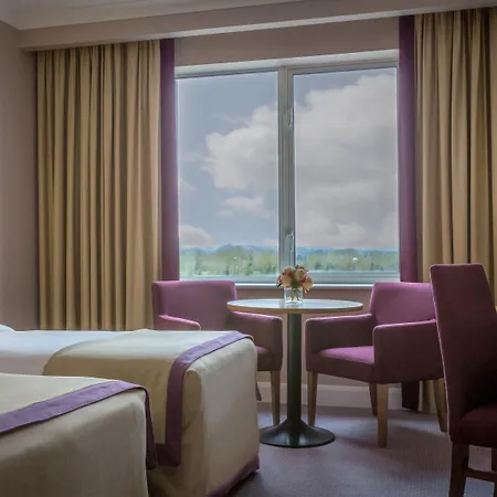 Park & Leisure Club Ireland Hotel