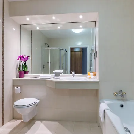 Park & Leisure Club Ireland