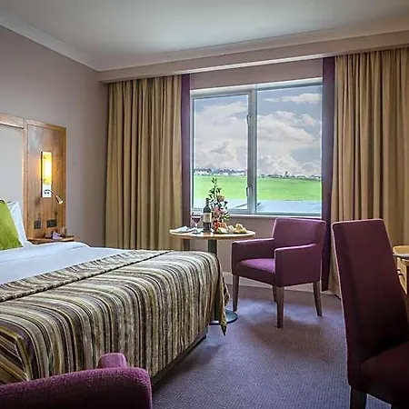 Park & Leisure Club Ireland 샤를르빌