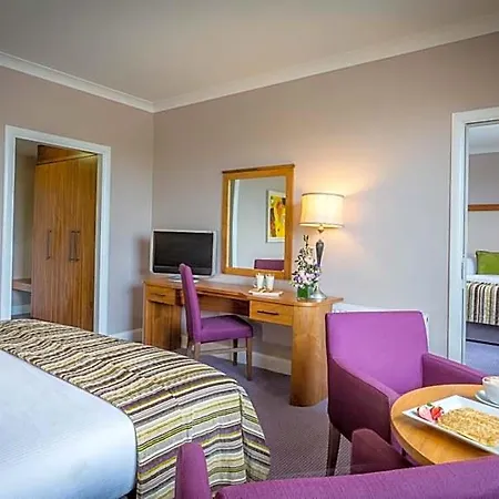 Park & Leisure Club Ireland 4*