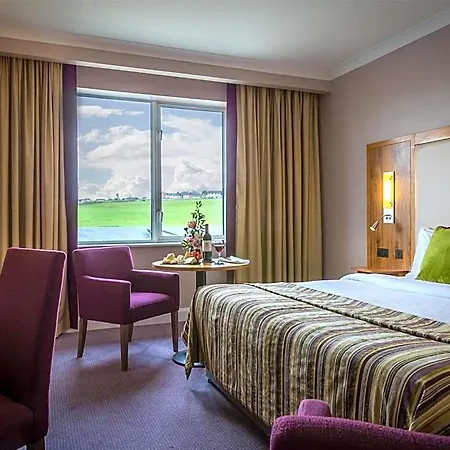 Park & Leisure Club Ireland 4*