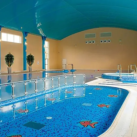 Park & Leisure Club Ireland 호텔