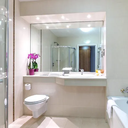 Park & Leisure Club Ireland Charleville