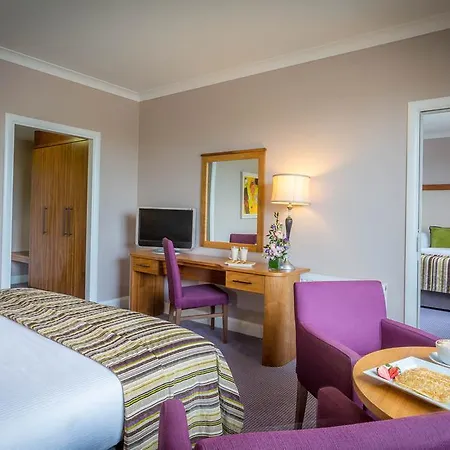 Park & Leisure Club Ireland 샤를르빌