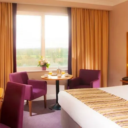 Park & Leisure Club Ireland 4*