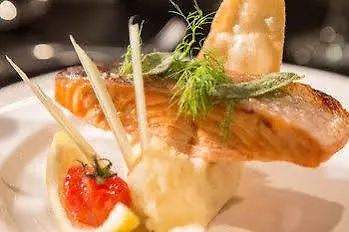 Park & Leisure Club Ireland Hotel 4*