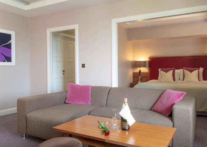 Park & Leisure Club Ireland