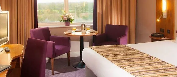 Park & Leisure Club Ireland 4*